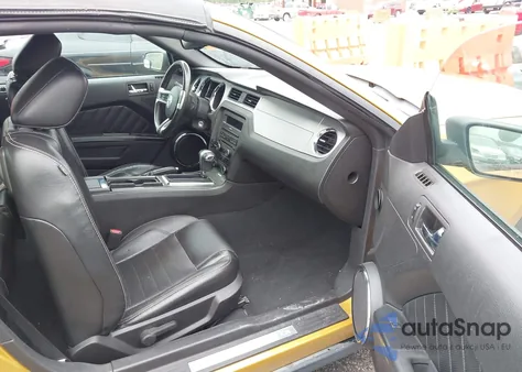 2010 Ford Mustang V6/V6 Premium из США, поврежденный, VIN 1ZVBP8EN5A5130638